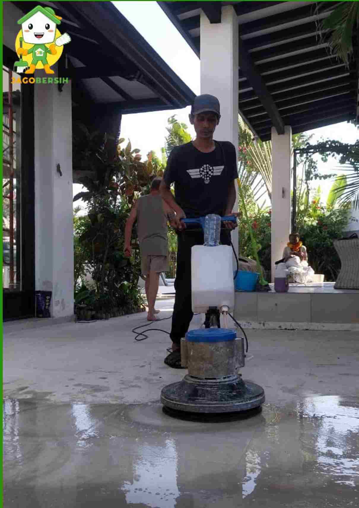 Jasa Poles Lantai Villa di Canggu Badung